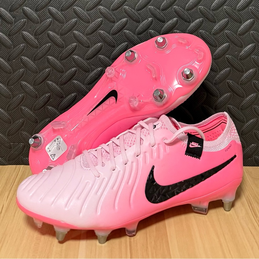 Nike Tiempo Legend 10 Elite SG-Pro Pink Soccer Cleats FN7283-601 Mens Size 7